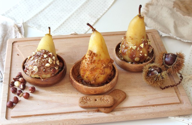 Poires pochées au thé Chaï, version praliné, caramel ou crème de marrons