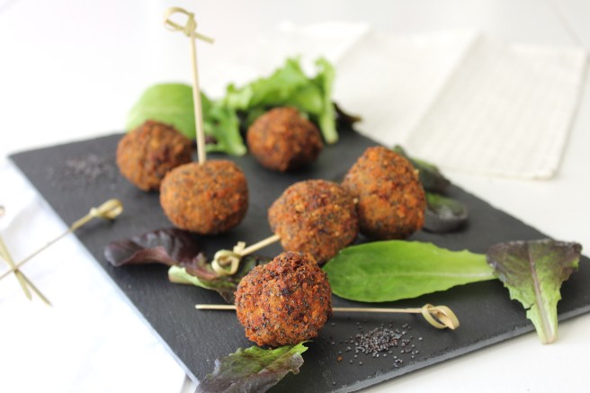 Cromesquis de canard confit, foie gras de canard, champignons de Madamcadamia