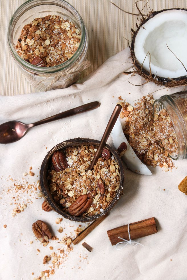 Granola petit déjeuner - Granola à la noix de coco, noix de pécan et cannelle