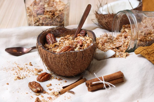 Granola petit déjeuner - Granola à la noix de coco, noix de pécan et cannelle