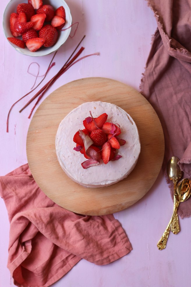 Layer cake fraises & rhubarbe - photography