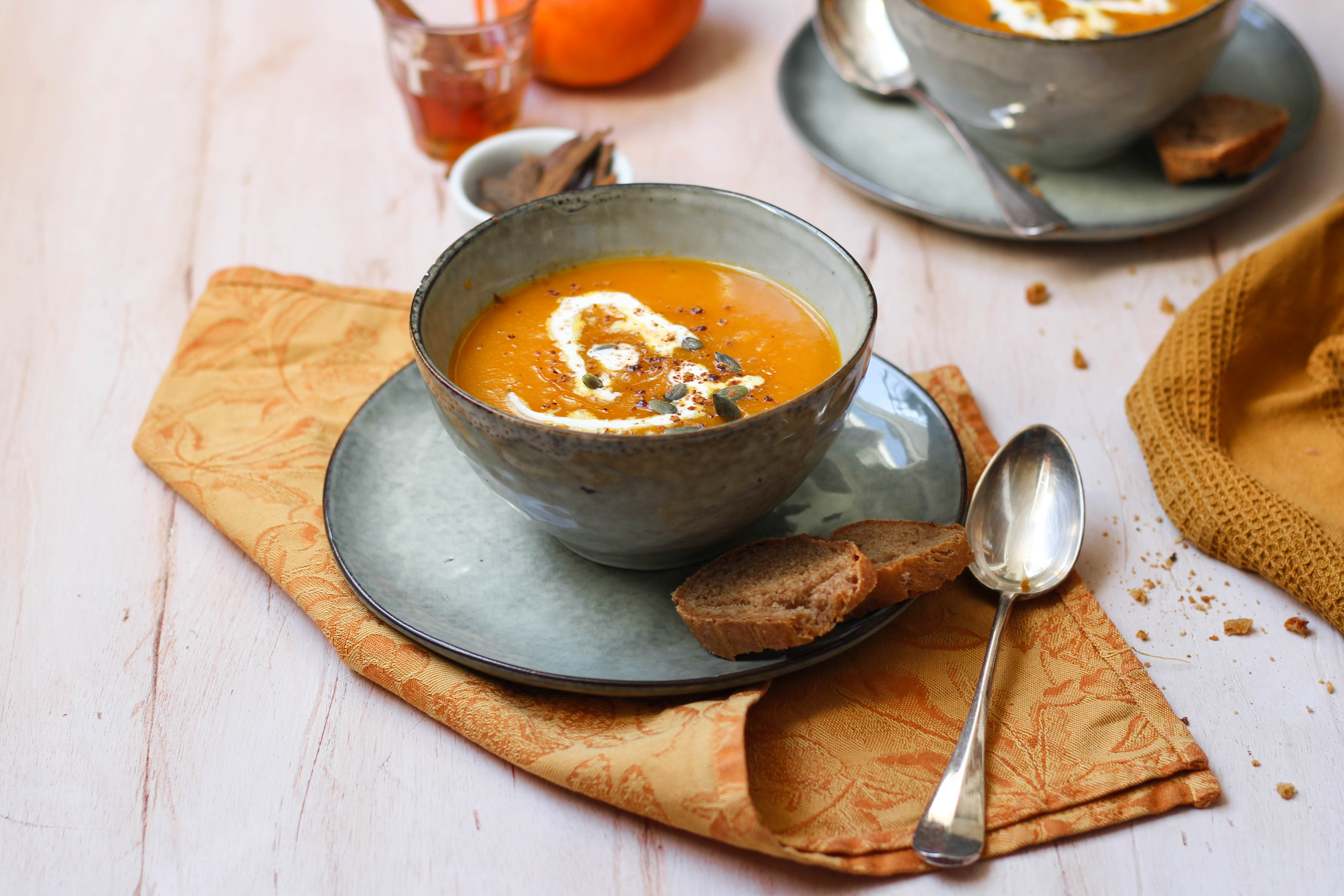 Soupe de courges au miel et épices - photography