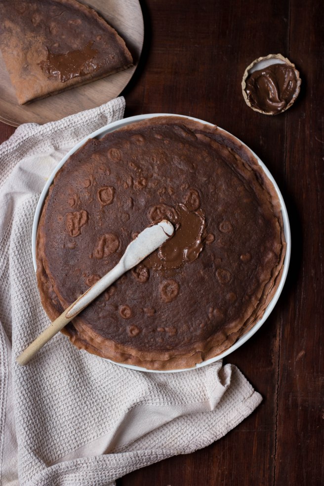 Crêpes au chocolat noir pour la chandeleur - breaksfast photography