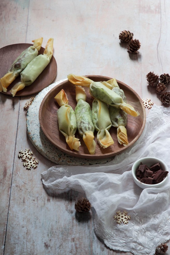 Papillotes after eight menthe et chocolat pour menu de fêtes de Noël - Christmas food photography