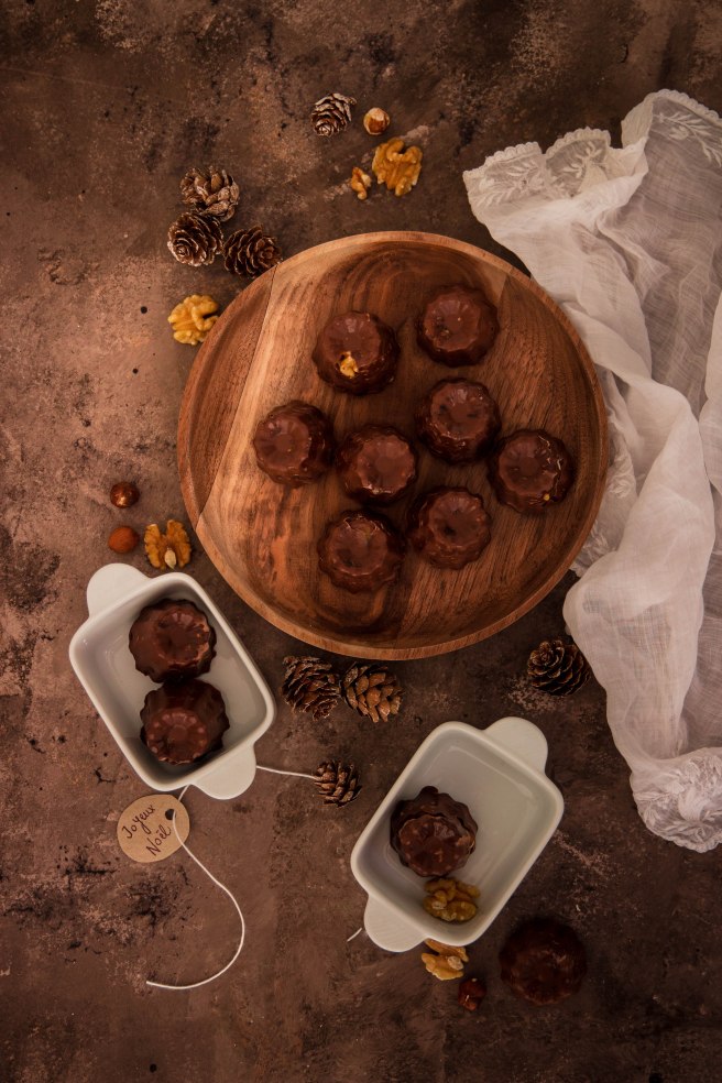 Cannelés façon mendiants de Noël à offrir - Christmas food photography