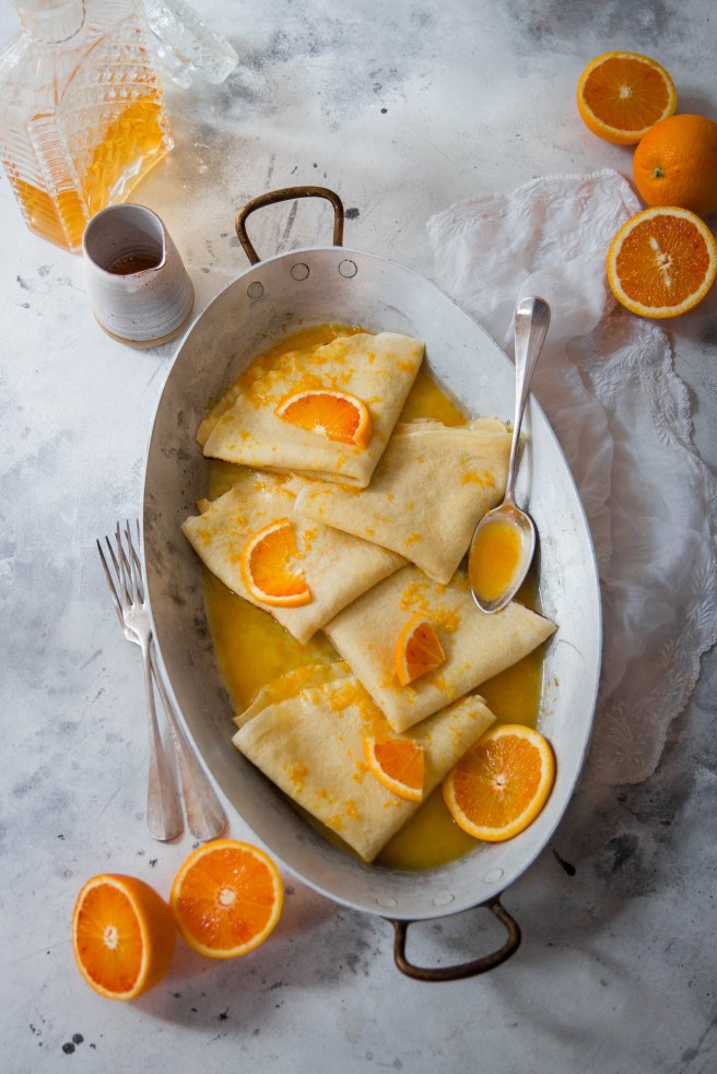 Crêpes à l'orange et sauce à l'orange flambée au rhum - chandeleur photography