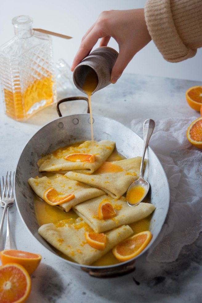 Crêpes à l'orange et sauce à l'orange flambée au rhum - chandeleur photography
