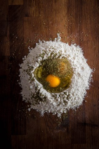 Comment réaliser des tagliatelles fraîches maison ? - Tagliatelles fraîches à l'origan, pasta photography