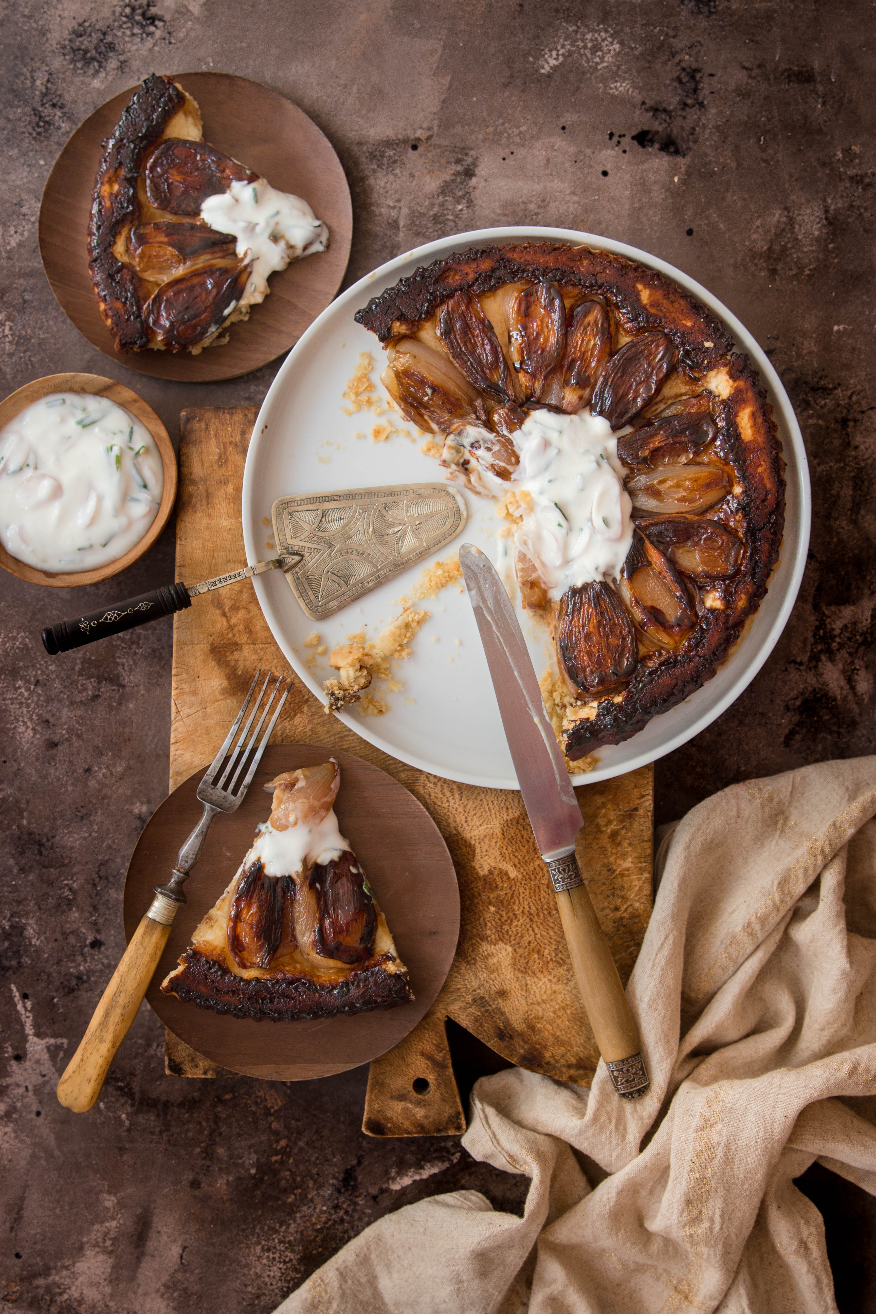 Tarte tatin aux échalotes et caramel balsamique - photography