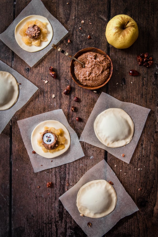 Mini galettes des rois pomme et praliné noisette faciles - photography