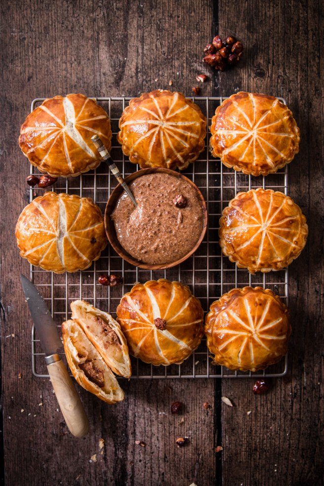 Mini galettes des rois pomme et praliné noisette faciles - photography