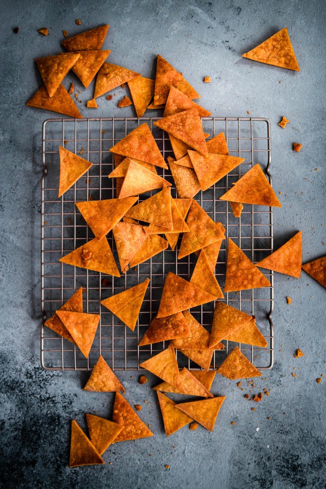 Chips nachos gratinés au comté - mexican food photography