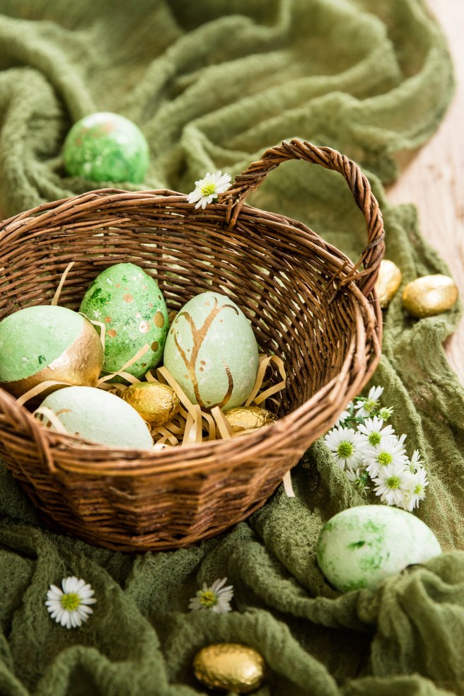 Comment réaliser des oeufs de Pâques peints décoratifs ? - DIY de Pâques photography