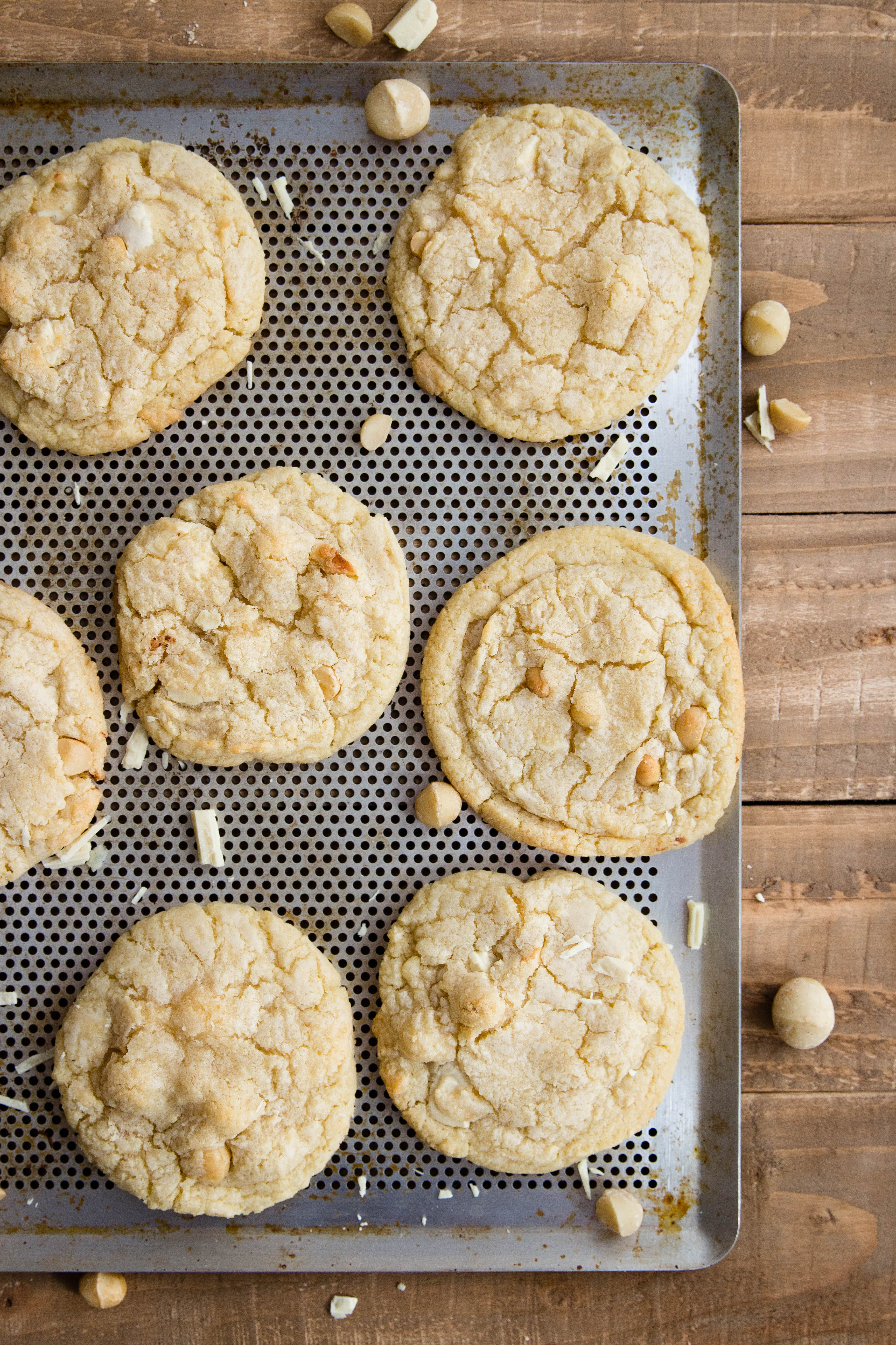 Cookies au chocolat blanc, coco et noix de macadamia - photography