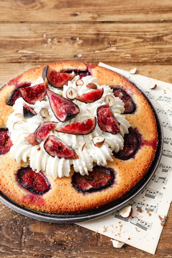 Financier aux figues et noisettes - photography