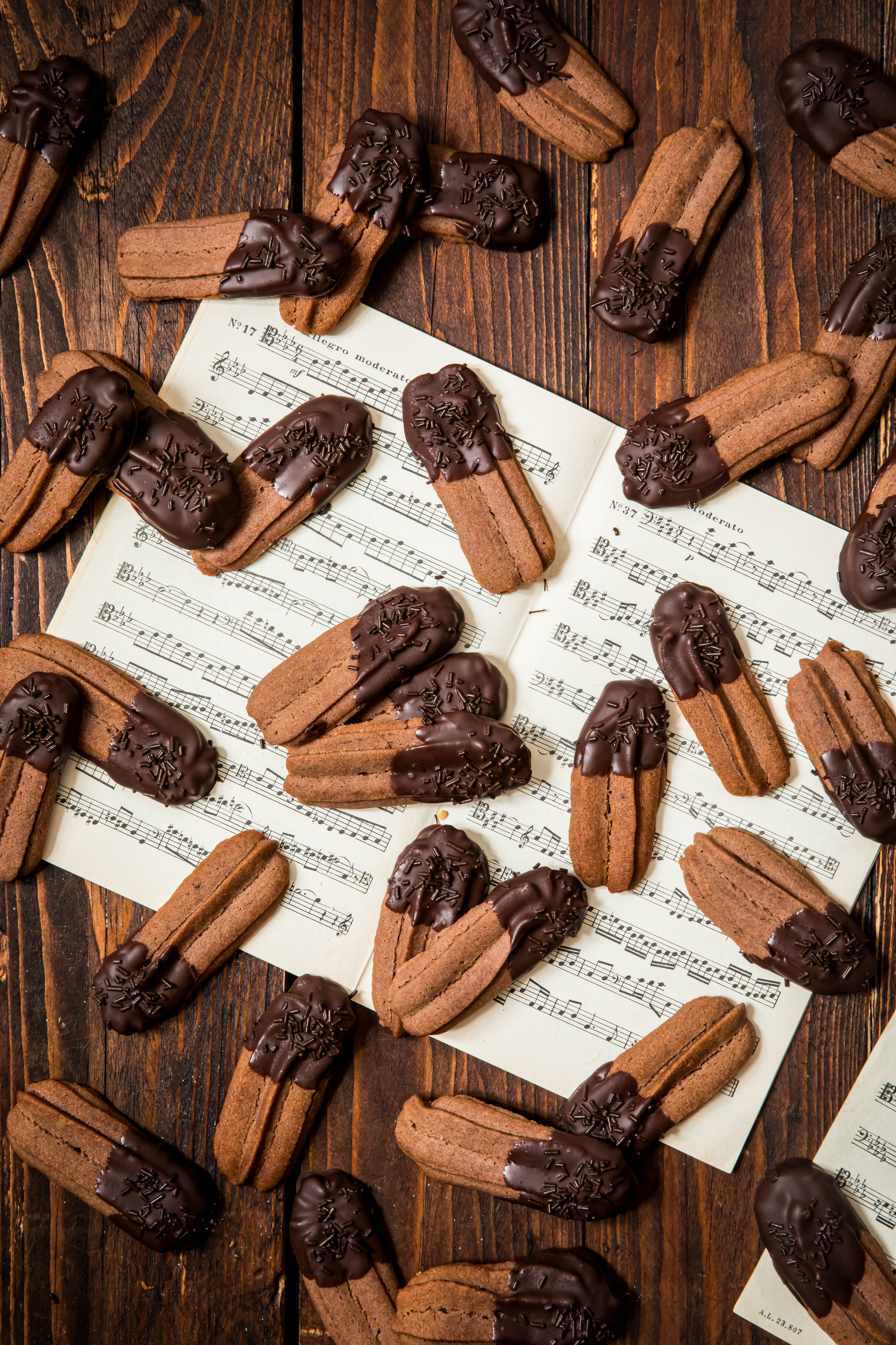 Planche à biscuits de Noël - Spritz cacao et chocolat photography